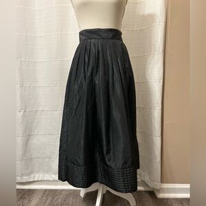 Vintage Liz Claiborne Size 8 Women’s Black Pleated 80’s Style Skirt